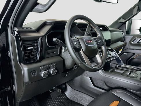 Used 2026 GMC Sierra 3500 AT4 AWD/4WD image 9