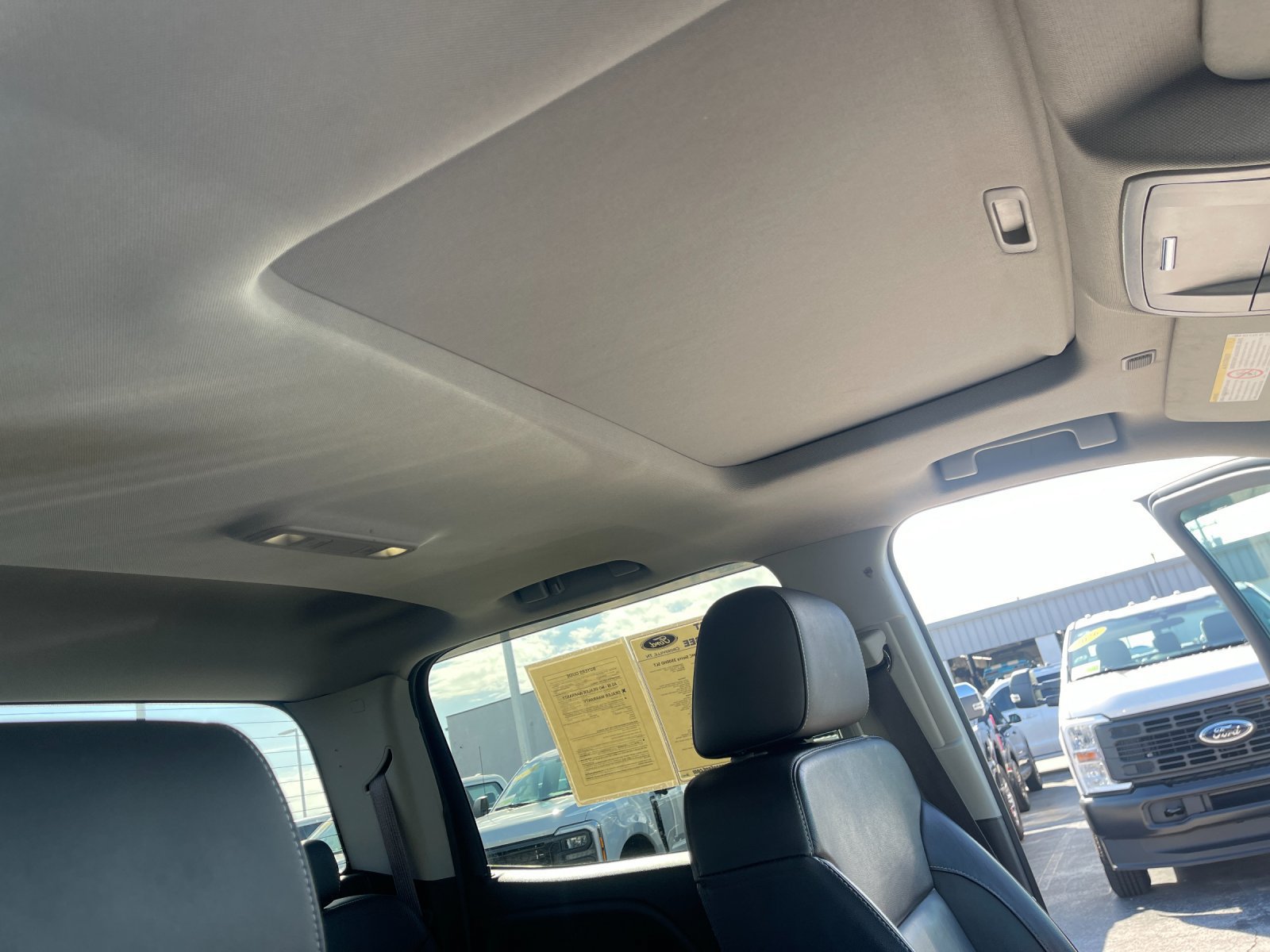 Used 2016 GMC Sierra 3500 SLT w/ Duramax Plus Package AWD/4WD image 18