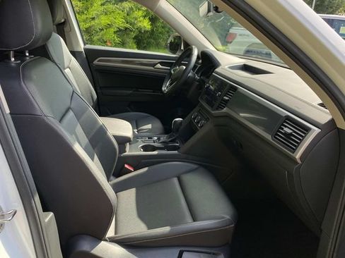 Used 2021 Volkswagen Atlas SE FWD image 35