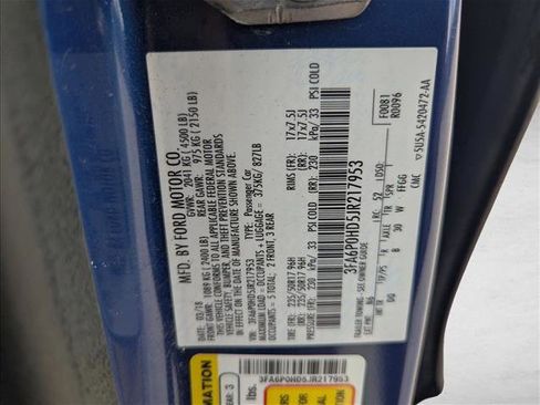 Used 2018 Ford Fusion SE w/ Fusion SE Technology Package image 16