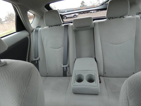 Used 2010 Toyota Prius Two image 23