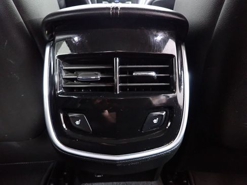 Used 2019 Cadillac XTS Luxury FWD image 37