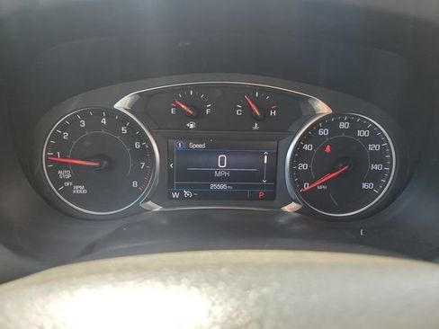 Used 2023 GMC Acadia SLE w/ Driver Convenience Package FWD image 22