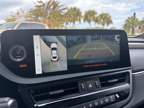 New 2025 Lexus ES 350 F Sport image 25