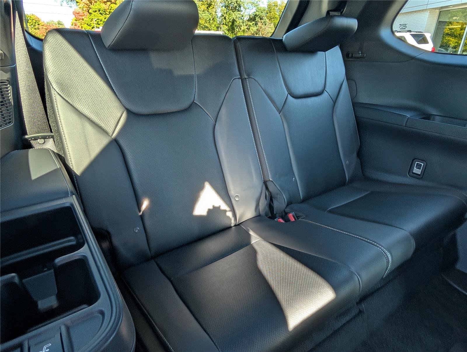 Used 2026 Lexus TX 500h AWD w/ Technology Package image 14
