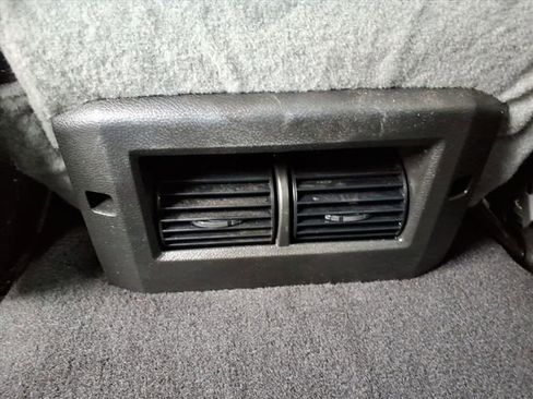 Used 2018 RAM 2500 SLT w/ Luxury Group image 9