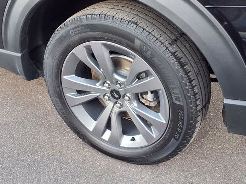 Used 2023 Ford Explorer XLT w/ Equipment Group 202A image 28