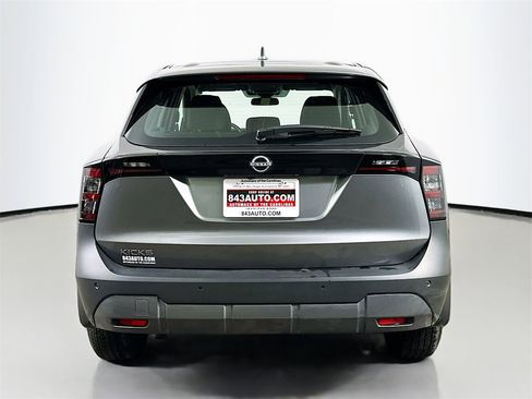 Used 2025 Nissan Kicks S image 6