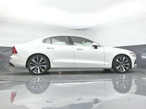 Used 2023 Volvo S60 B5 Ultimate w/ Climate Package image 42