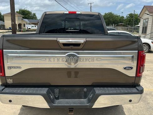 Used 2015 Ford F150 King Ranch w/ Equipment Group 601A Luxury AWD/4WD image 4