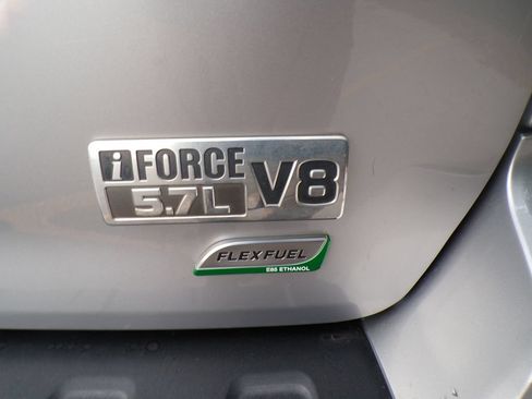 Used 2015 Toyota Sequoia Platinum AWD/4WD image 16