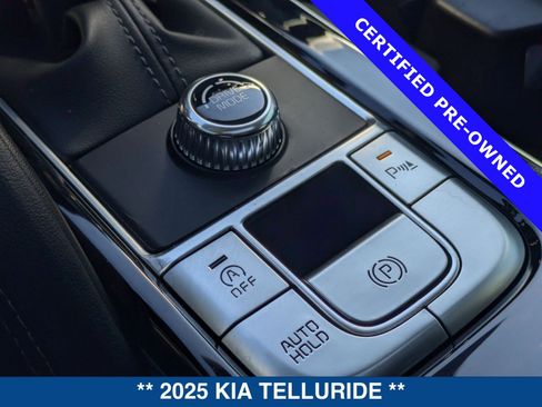 Used 2025 Kia Telluride EX image 33