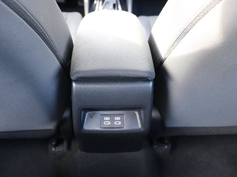 Used 2024 Toyota Corolla LE FWD image 20