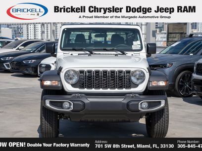 New 2026 Jeep Gladiator Sport