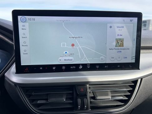 Used 2023 Ford Escape Platinum image 23