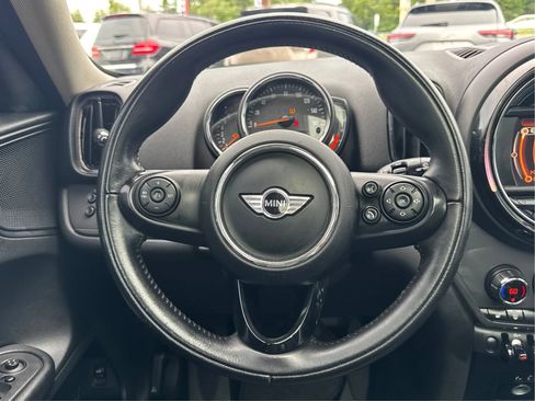 Used 2018 MINI Cooper Countryman ALL4 AWD/4WD image 17