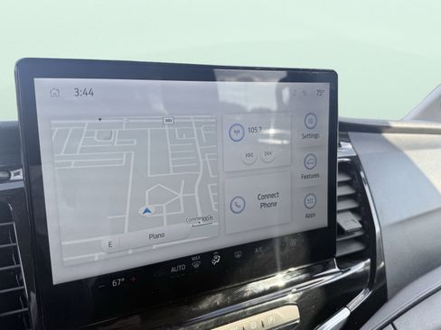 Used 2023 Ford Transit 350 XLT image 44