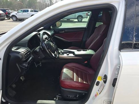 Used 2018 Lexus IS 300 F Sport image 5