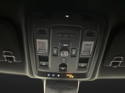 Used 2023 GMC Yukon Denali w/ Denali Reserve Package image 28