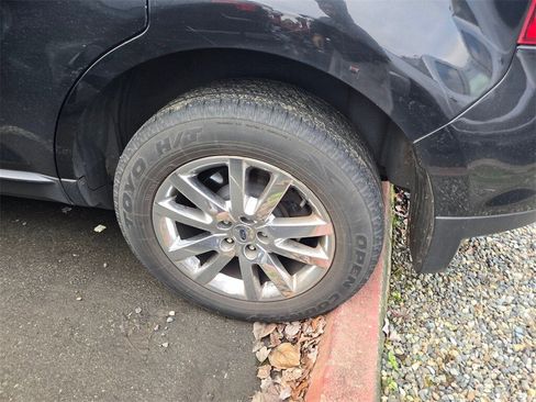 Used 2014 Ford Edge Limited image 5