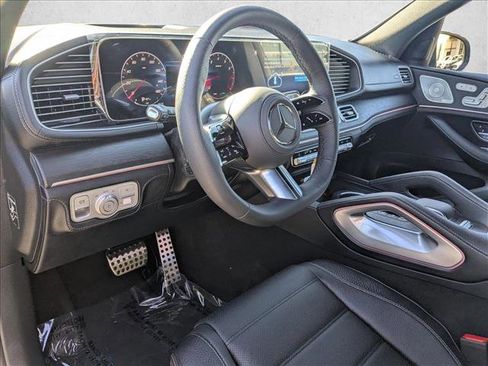 New 2026 Mercedes-Benz GLS 580 4MATIC image 4