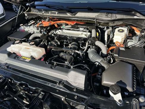 Used 2024 Toyota Tundra Capstone image 30