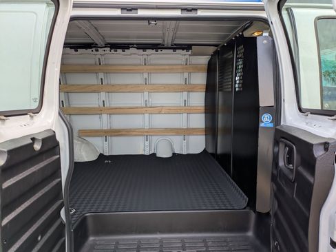 Used 2024 Chevrolet Express 2500 w/ Driver Convenience Package image 26