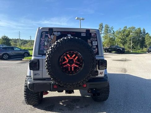 Used 2019 Jeep Wrangler Unlimited Rubicon AWD/4WD image 5
