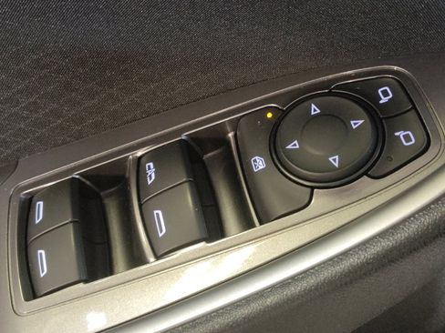 Used 2023 Chevrolet Malibu LT image 27