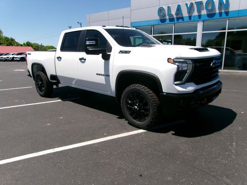 New 2026 Chevrolet Silverado 2500 LT w/ Trail Boss Package AWD/4WD image 22