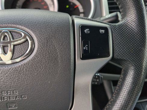 Used 2012 Toyota Tacoma 4x4 Double Cab image 25