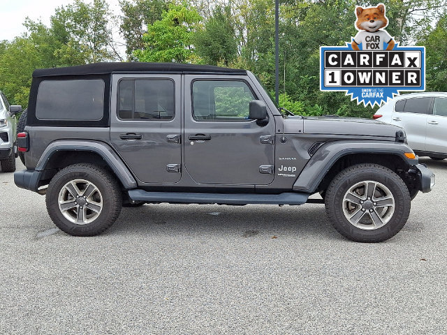 Used 2022 Jeep Wrangler Unlimited Sahara w/ LED Lighting Group AWD/4WD image 11