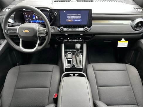 New 2026 Chevrolet Colorado LT image 15