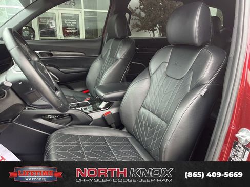 Used 2024 Kia Telluride EX X-Line AWD/4WD image 5