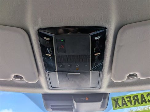 Used 2025 Mitsubishi Outlander ES image 24