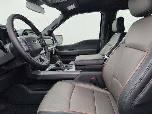 New 2025 Ford F150 Lariat w/ Equipment Group 501A Mid image 8