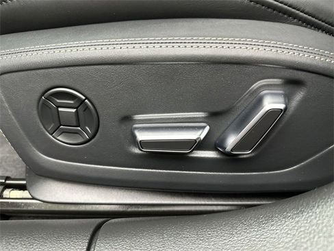 Used 2024 Audi RS 6 performance image 12