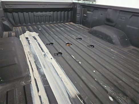 Used 2023 GMC Sierra 2500 AT4 w/ AT4 Premium Plus Package image 33