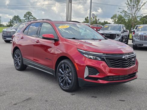 Used 2024 Chevrolet Equinox RS w/ RS Leather Package FWD image 5