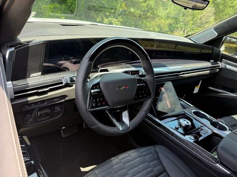 New 2026 Cadillac Escalade V AWD/4WD image 3