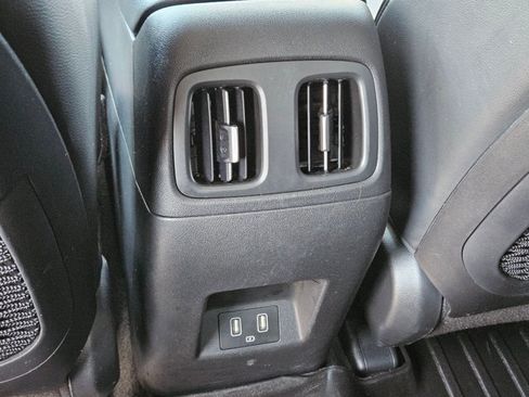 Used 2023 Hyundai Santa Cruz Limited AWD/4WD image 19