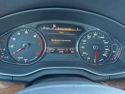 Used 2024 Audi Q5 2.0T Premium image 16