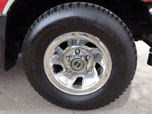 Used 1996 Ford F150 2WD Regular Cab image 37