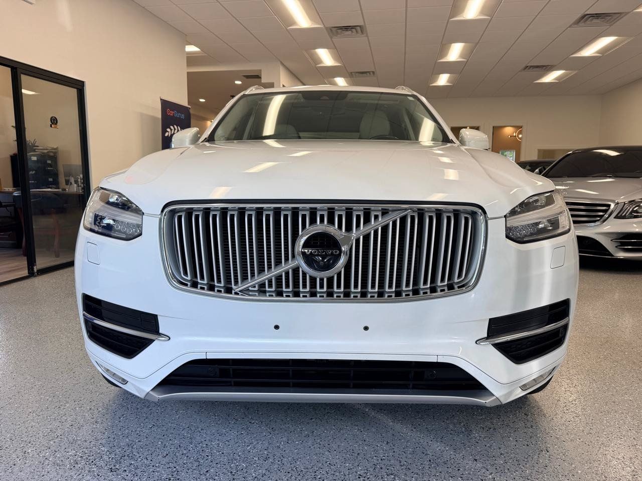Used 2017 Volvo XC90 T6 Inscription w/ Vision Package AWD/4WD image 12