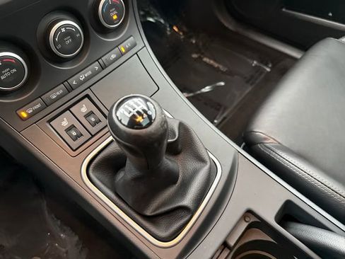 Used 2013 MAZDA MAZDA3 i Grand Touring w/ Tech Pkg image 21