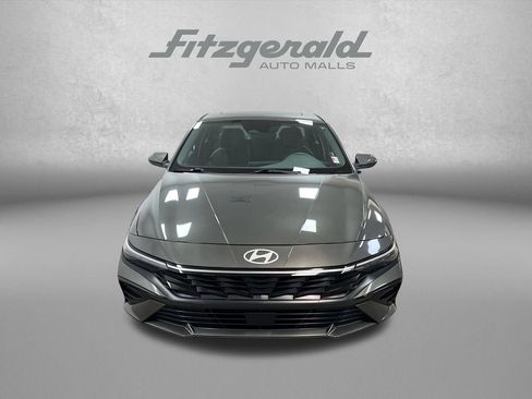 Used 2024 Hyundai Elantra SEL w/ Convenience Package FWD image 10