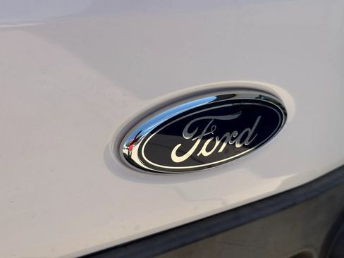 Used 2016 Ford Transit 250 148 Low Roof RWD image 47