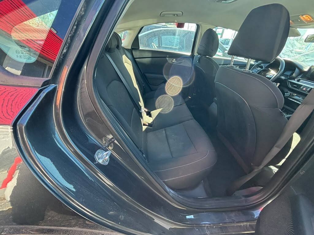 Used 2019 Kia Forte Sedan FWD image 10