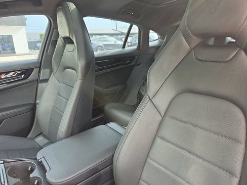 Used 2024 Porsche Panamera w/ Premium Package RWD image 21