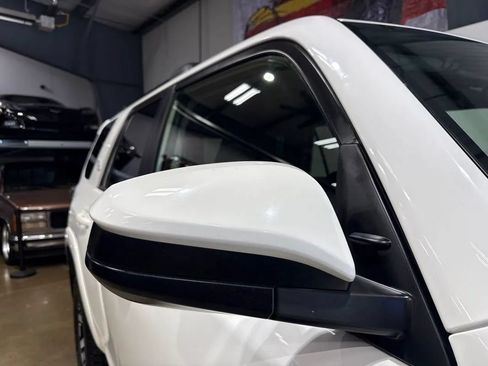Used 2019 Toyota 4Runner TRD Off-Road AWD/4WD image 89